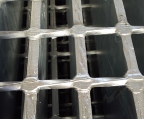 压焊麻豆网站入口